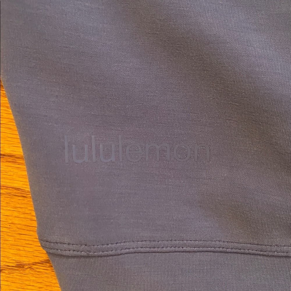 Lululemon Softstreme Cropped Oversized Sweatshirt - Picture 4 of 5